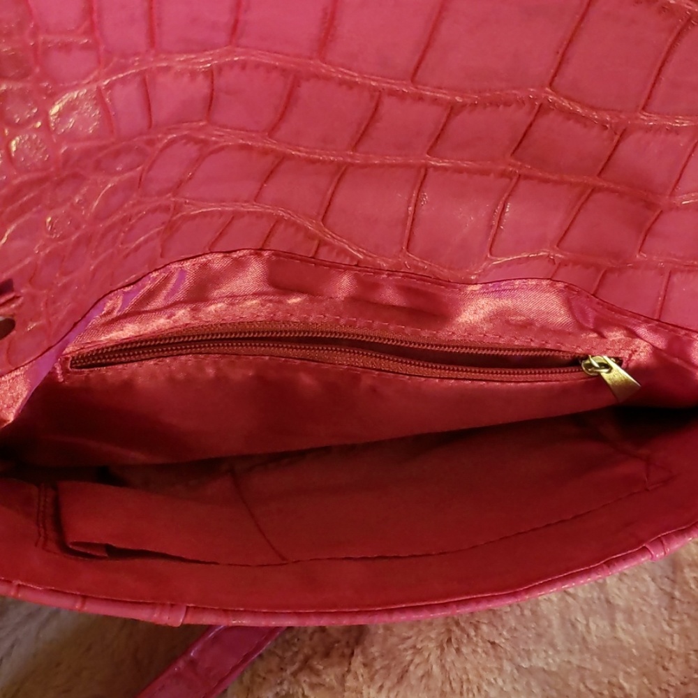 Handbag - Picture 3 of 3